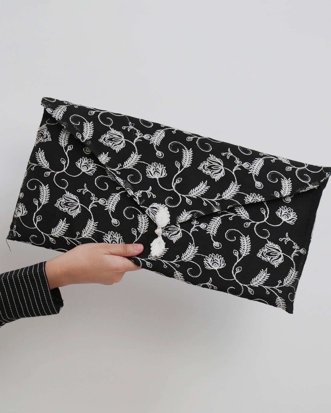 Black & White Envelope Bag