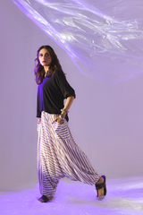 First Dam Hama Dam Black Crop Top and Striped Butterfly Shalwar by Zananii flowy lawn women’s outfit in black and off-white blending modern elegance with effortless comfort.