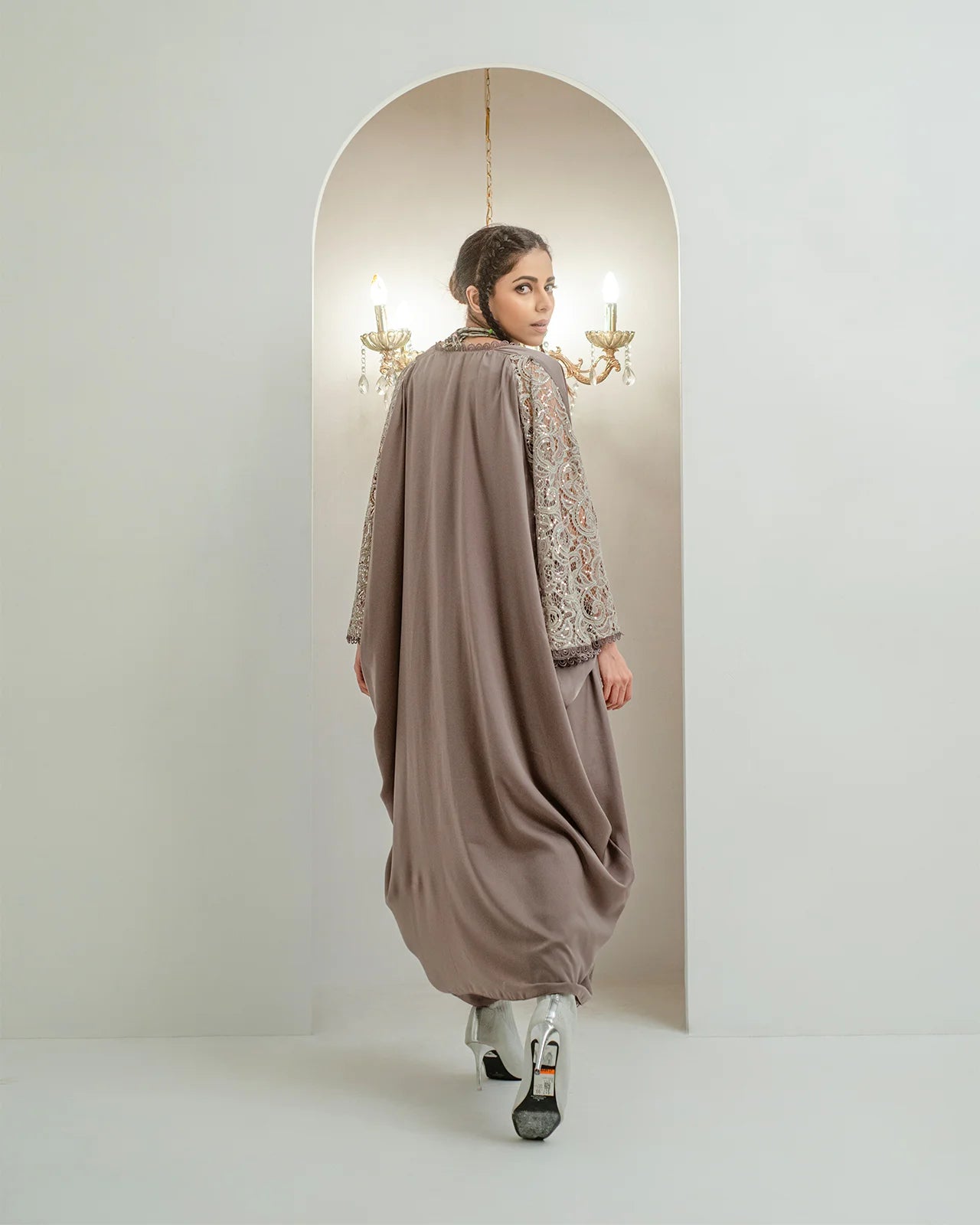 KCT - 03 - Zananii by KAH