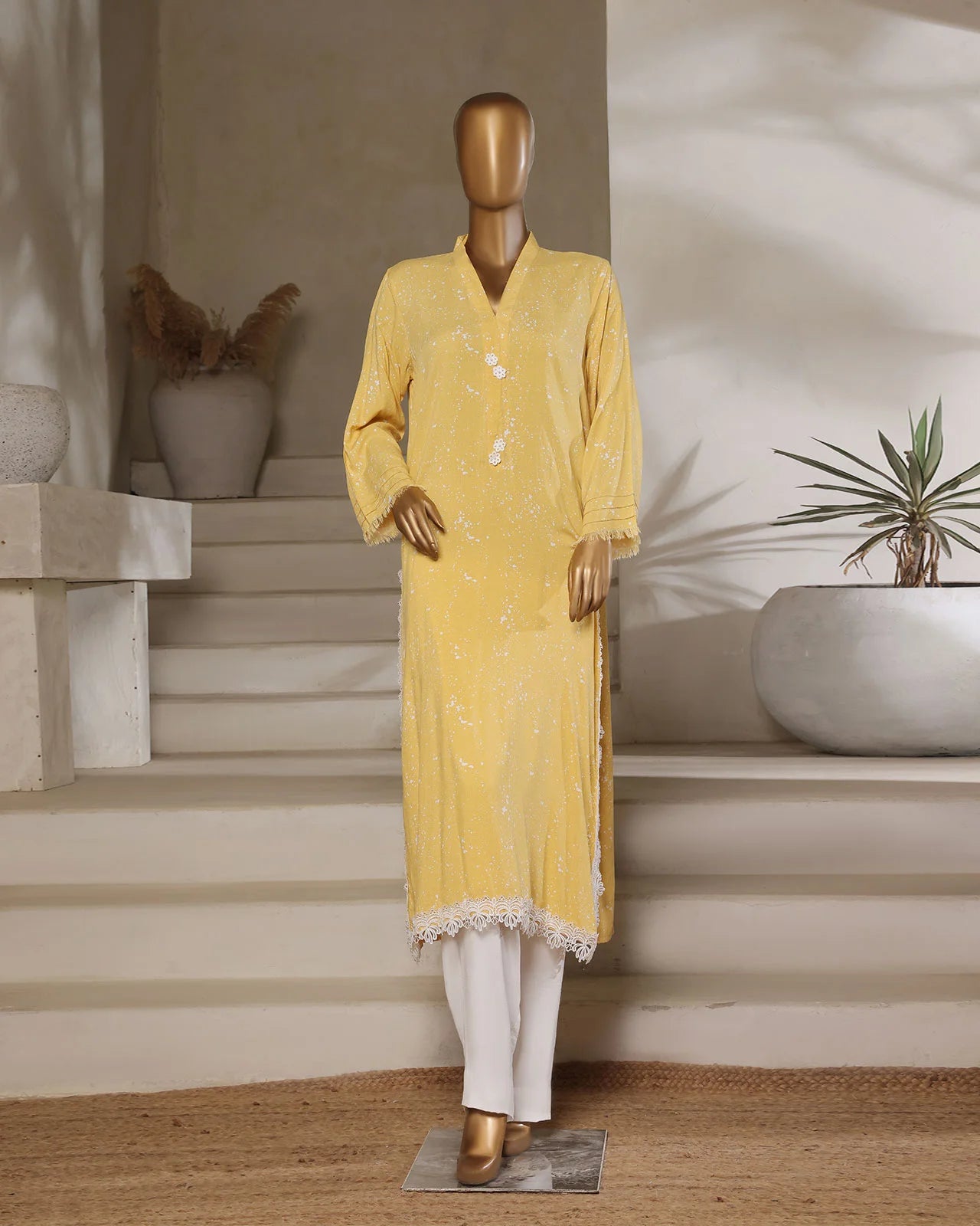 RMZ - 04 -  Main image